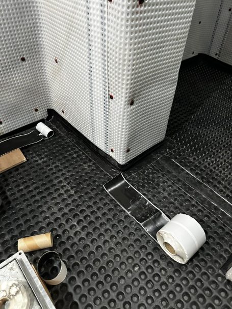 Cavity Membranes