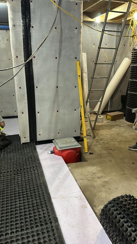Cavity Membranes